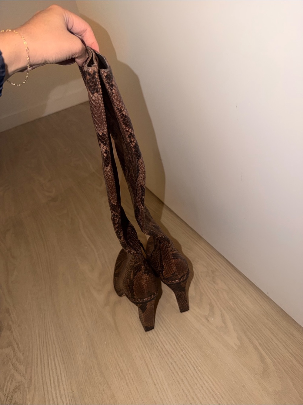 Zara Brown Snake Print Knee-High Heeled Boots - Picture 3 of 5